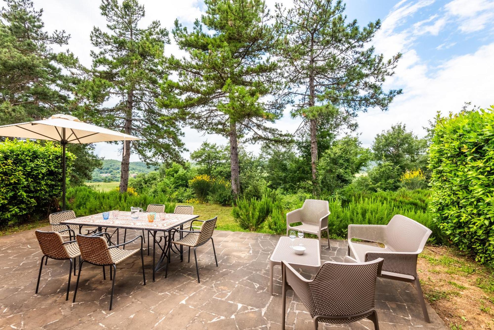 Cignella Garden Villas In Tuscany Trequanda Exterior photo